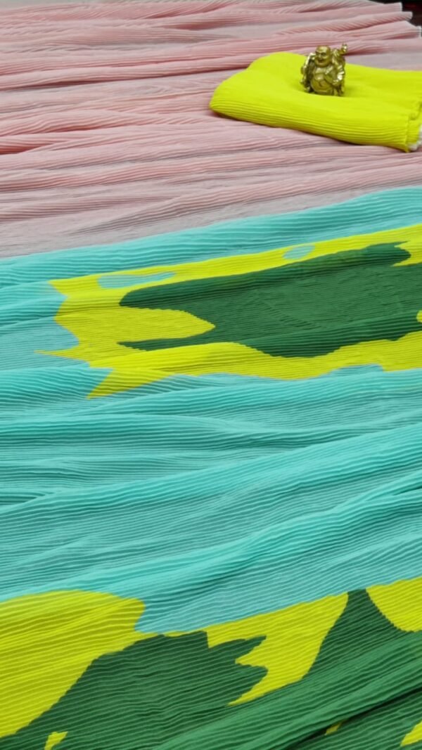 60 Gram Georgette Saree with Beautiful Prism Print