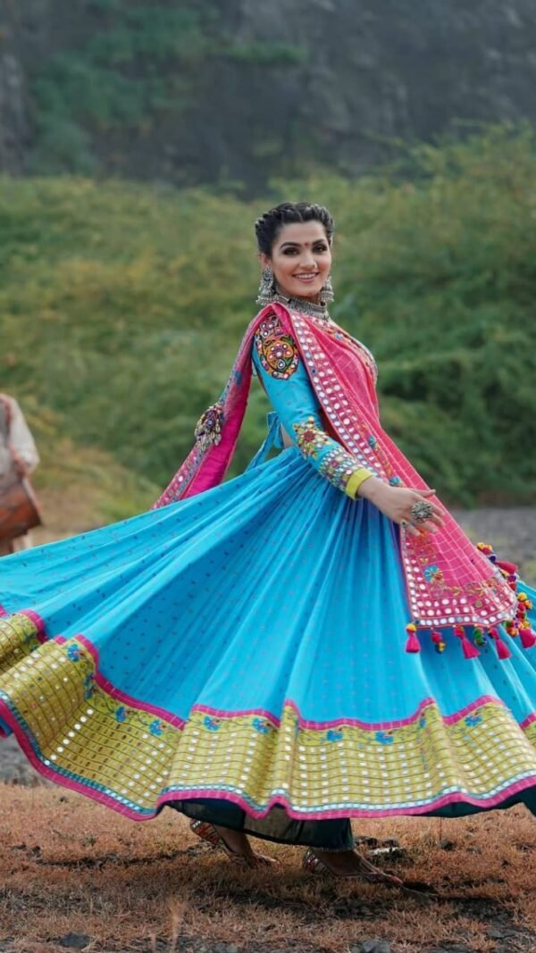 Lehenga Choli Latest Designer Navratri Special Lehenga Choli