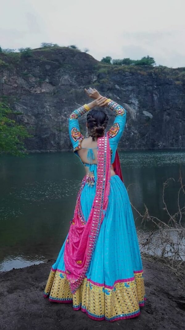 Lehenga Choli Latest Designer Navratri Special Lehenga Choli