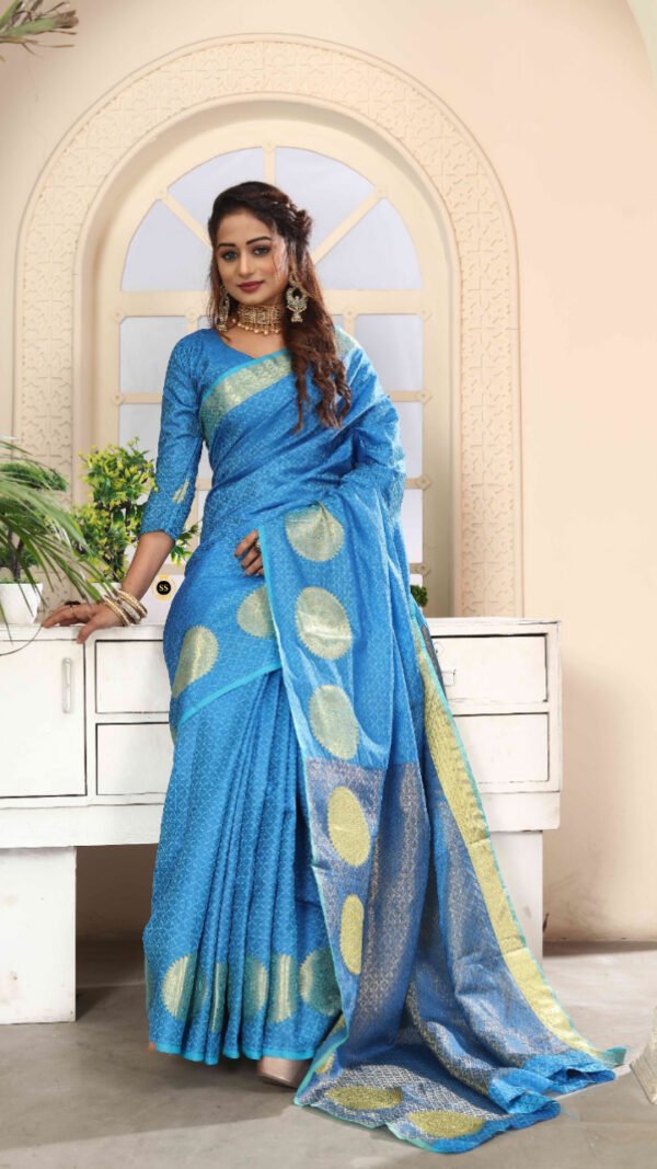 Pure Kanjivaram Silk Saree with Gold Zari Rich Pallu