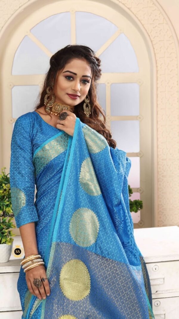 Pure Kanjivaram Silk Saree with Gold Zari Rich Pallu