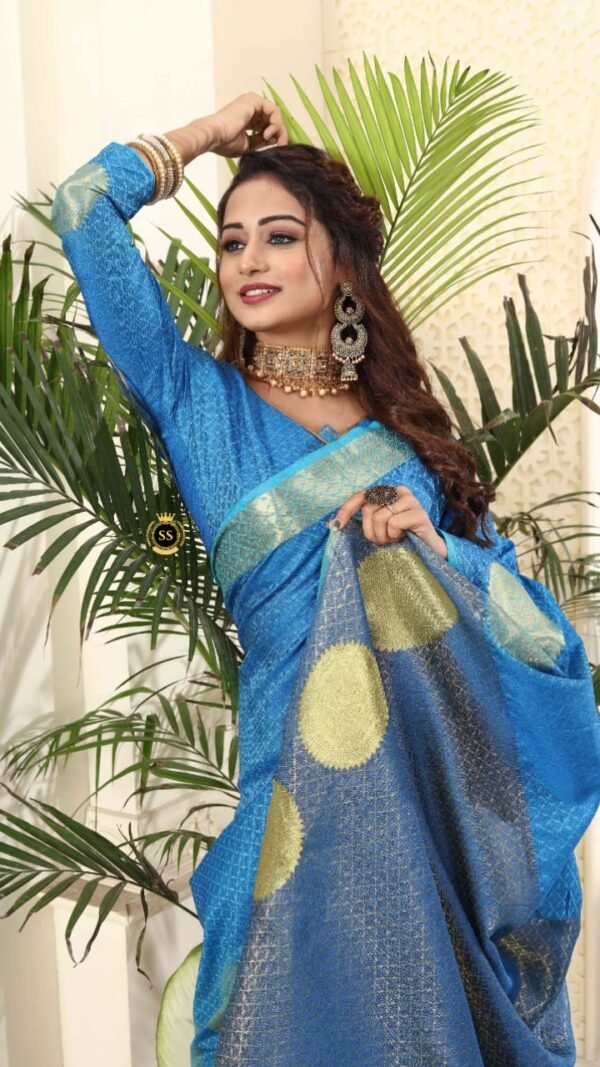 Pure Kanjivaram Silk Saree with Gold Zari Rich Pallu