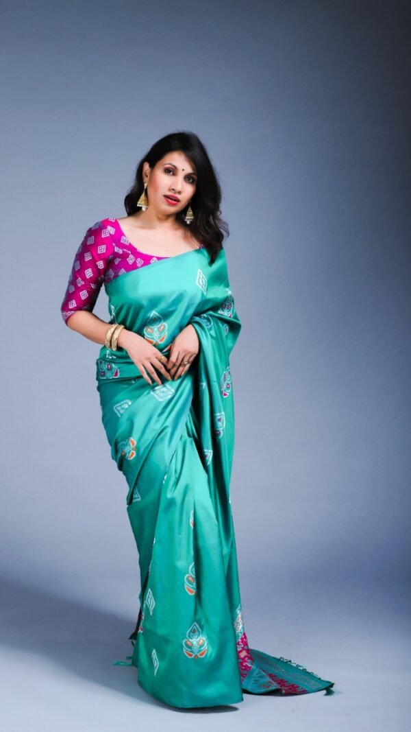 Pure Soft silk Two tone Kanjivaram Saree