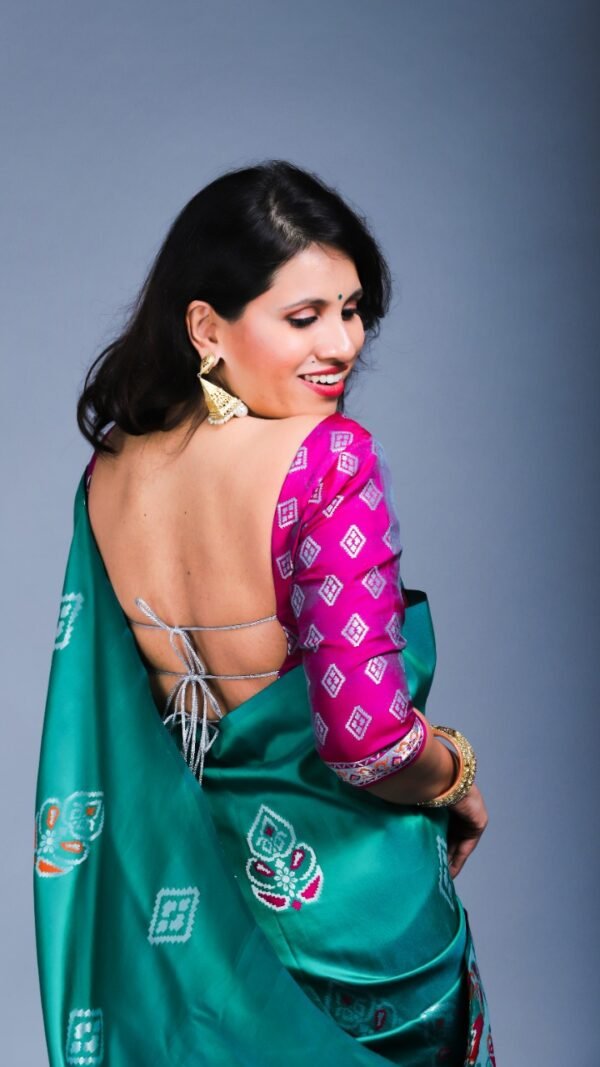 Pure Soft silk Two tone Kanjivaram Saree