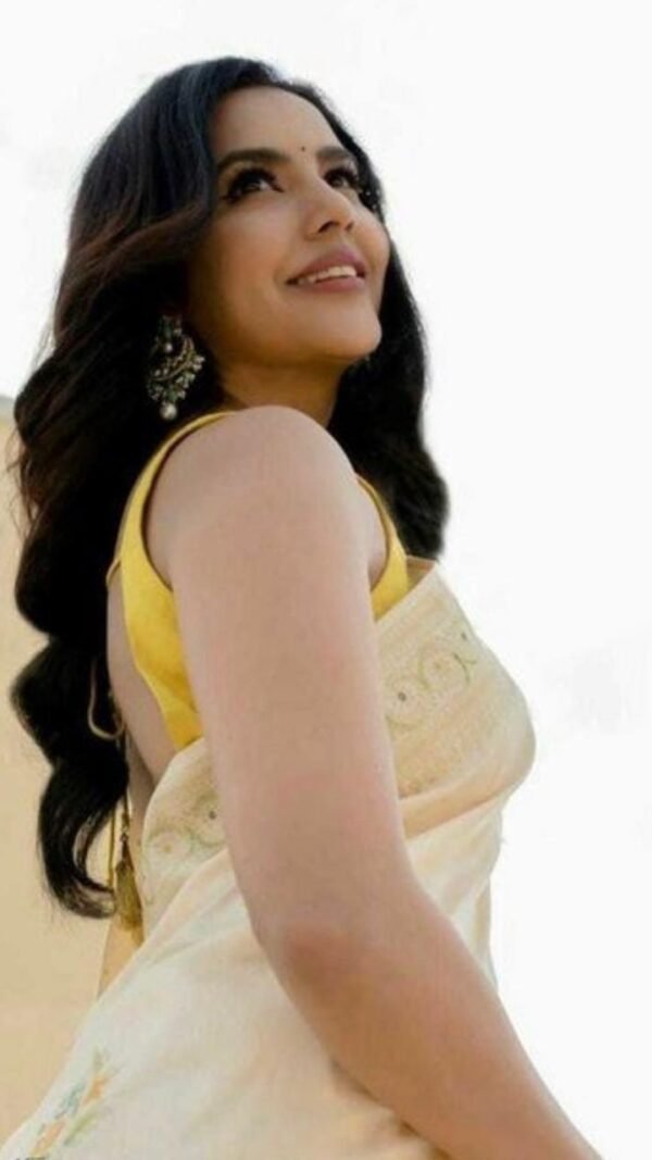 Soft Lichi Silk Saree with Jacquard Work on All Over