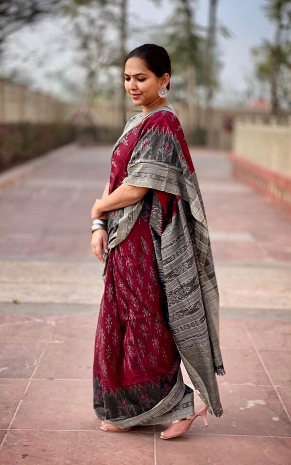 Soft Linen Digital Print Saree with Fabulous Blouse 01