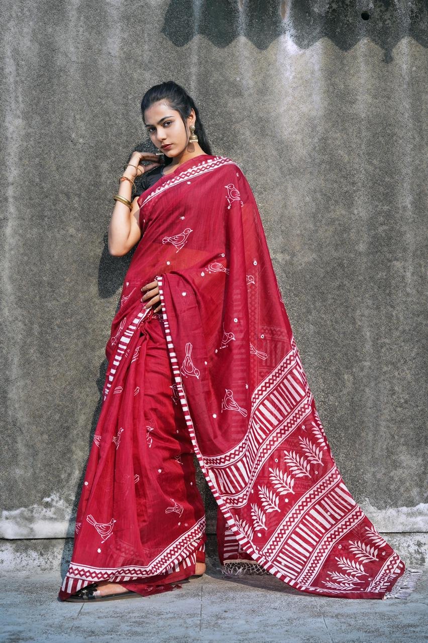 Trendy Floral Linen Saree With Blouse Bellissimo Flagship Store In  Arimanal, Kerala. Bellissimo Collections available at The Main Street… |  Instagram