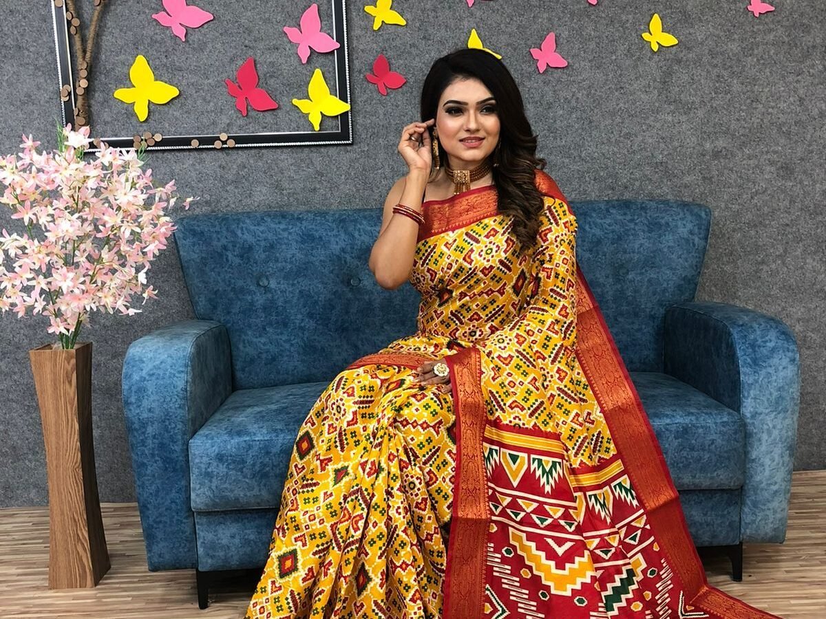 Buy Pink Handwoven Linen Saree | Linen Sarees – Chidiyaa
