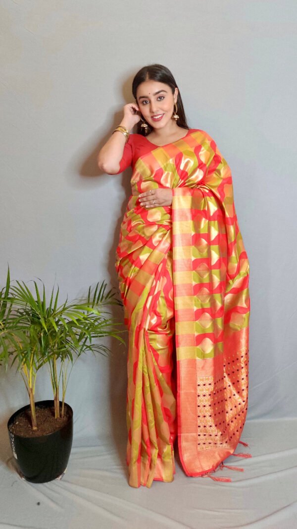 Weaving Work Pallu Saree and with Silk Fabric Blouse