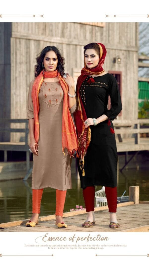 Wholesale Catalogue Kurtis Inayat Vol-3 By Riya Designer