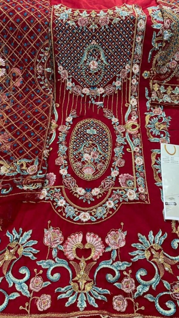 Exclusive Pakistani New Dress Design 02