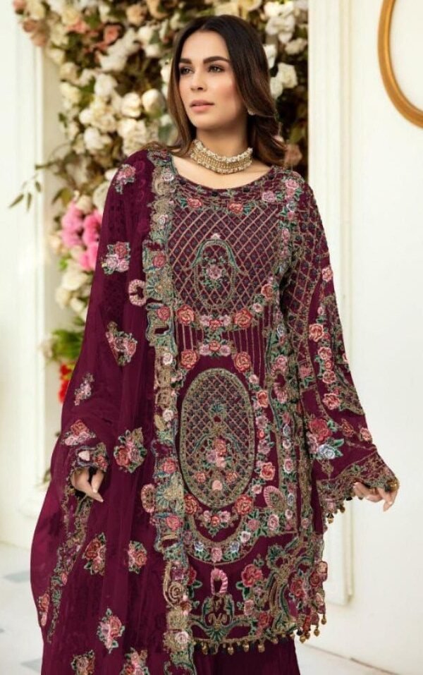 Exclusive Pakistani New Dress Design 02
