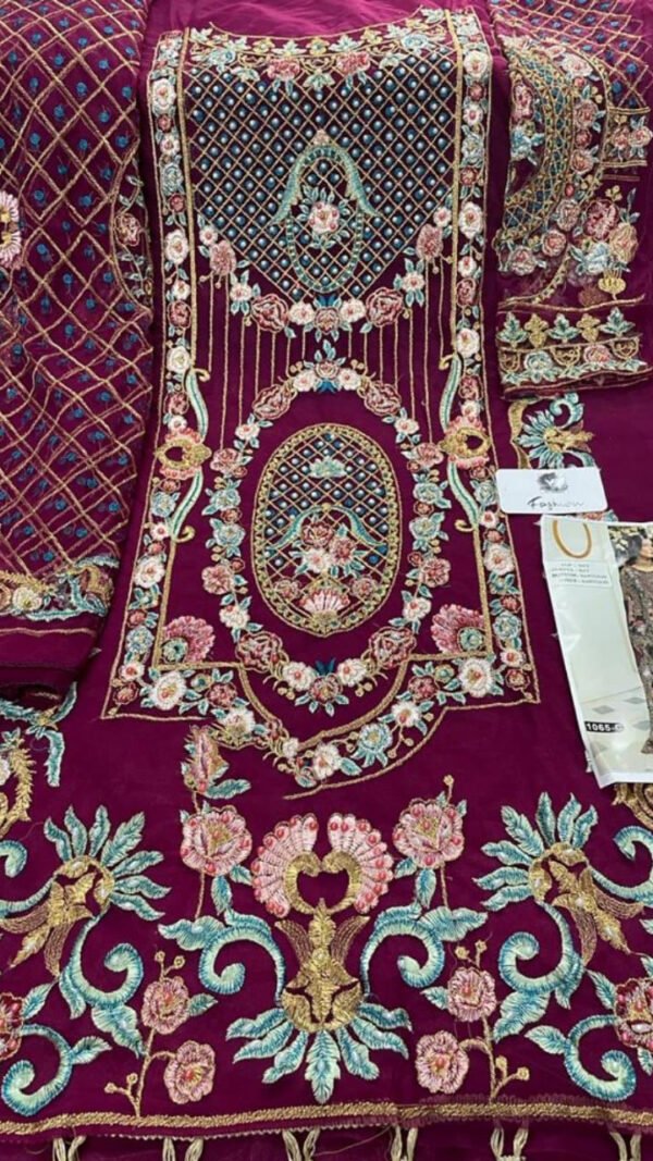 Exclusive Pakistani New Dress Design 02