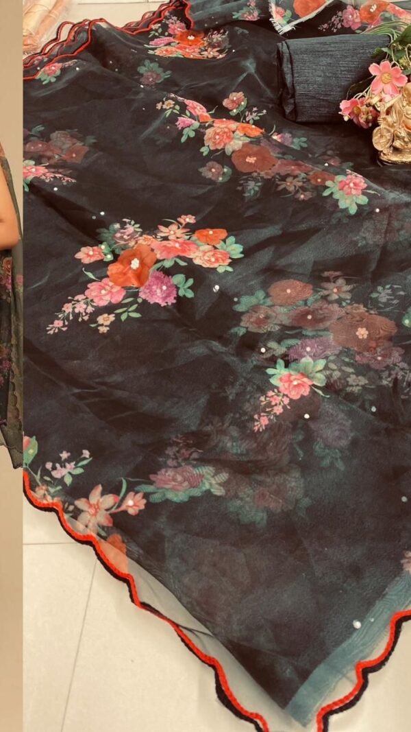 Pure Organza Silk Handprinted Flower Design Saree 02