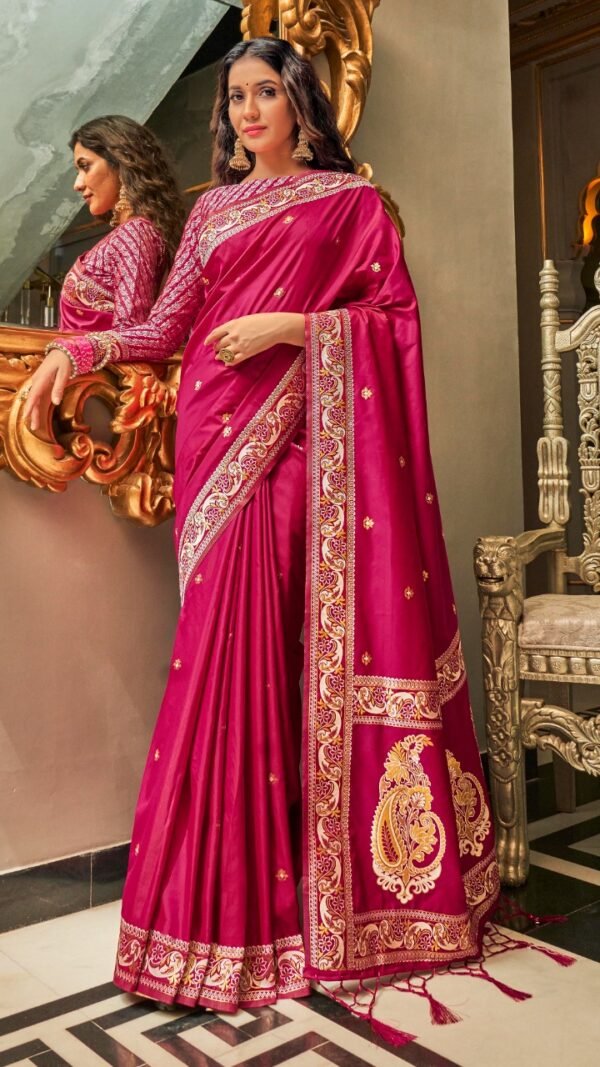 Rich Pure Silk Fabric With Dual Shade Weaving Saree 02
