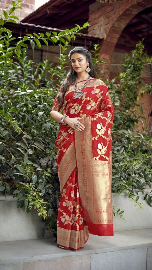 Soft Banarasi Silk Weaving Saree 04
