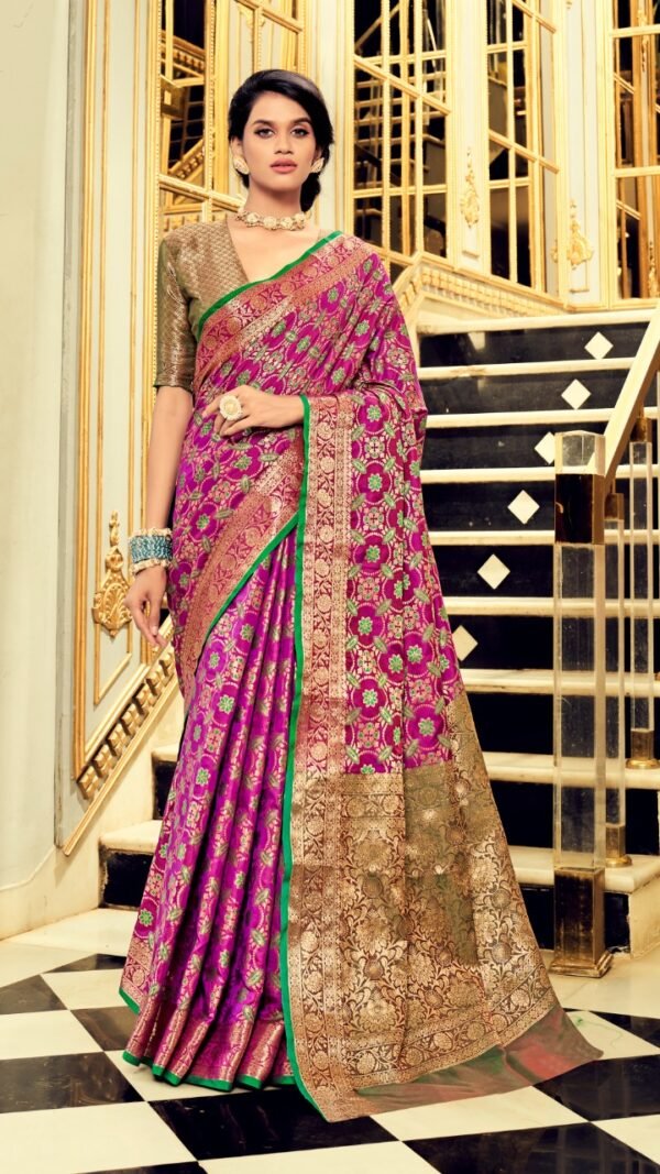Traditional Soft Zari Weaving Silk Patola Saree 04