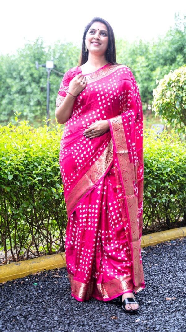 Bandhej Silk Saree With Zari Weaving Border 03