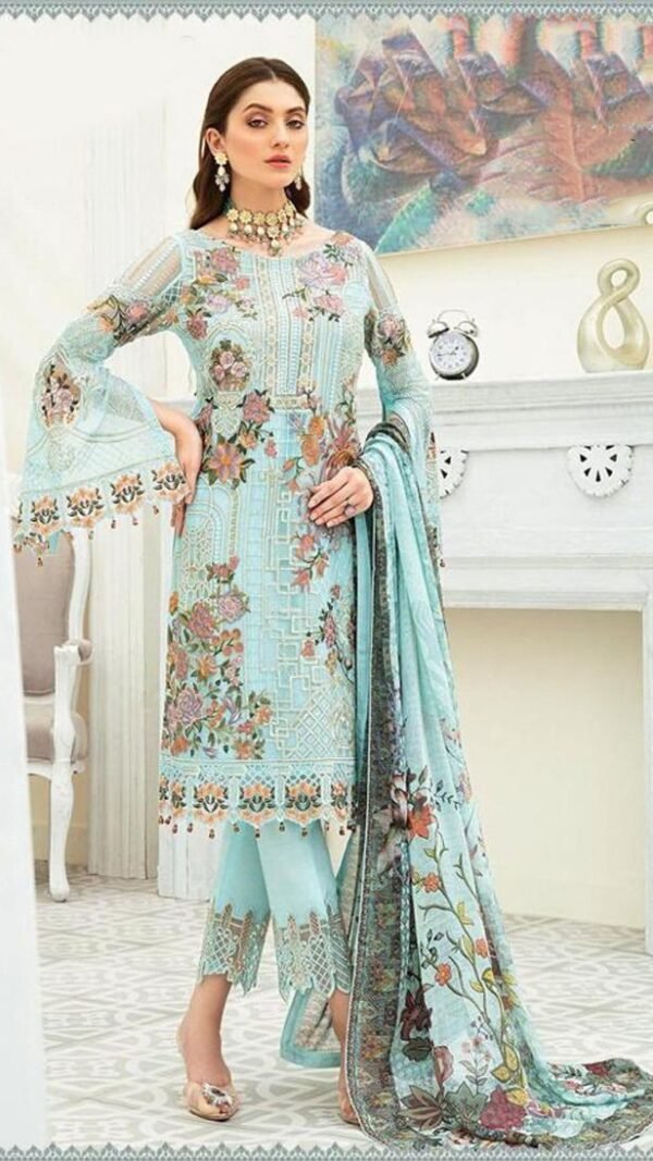 Fox Georgette Heavy Embroidered Pakistani Suits 04