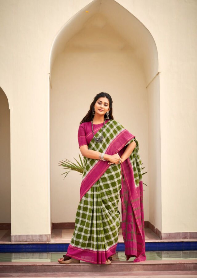 Exclusive Mul Mul Cotton Handloom Print Saree 12