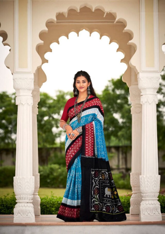 Exclusive Mul Mul Cotton Handloom Print Saree 15