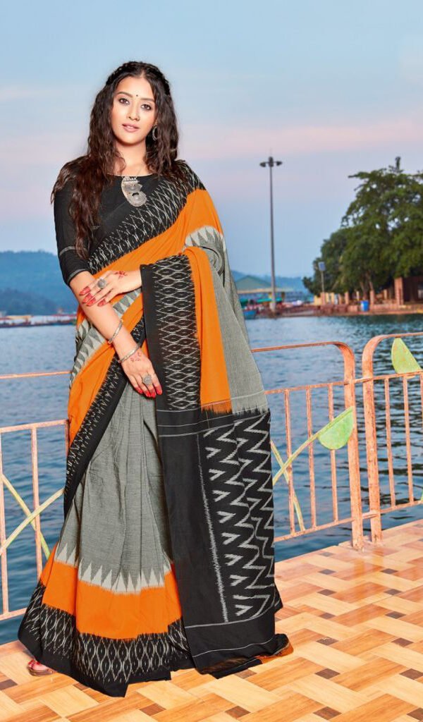 Exclusive Mul Mul Cotton Handloom Print Saree 22