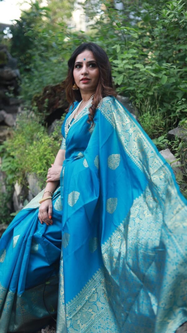 Exclusive Soft Lichi Silk Saree Online 01