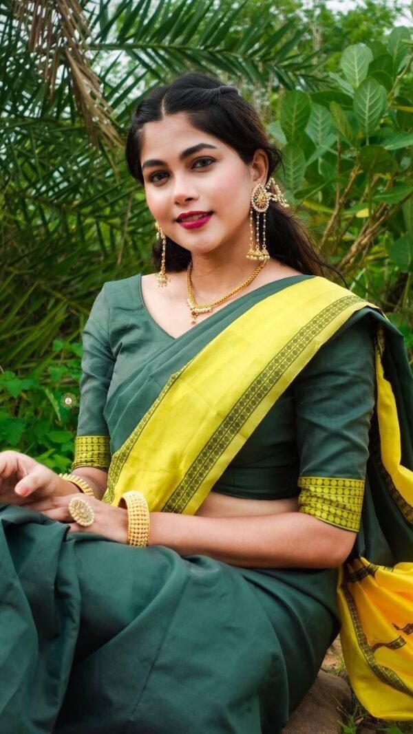 Exclusive Soft Lichi Silk Saree Online 02