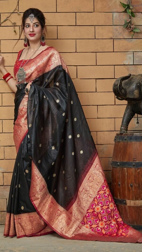Kanchipuram Silk Butta Saree 02