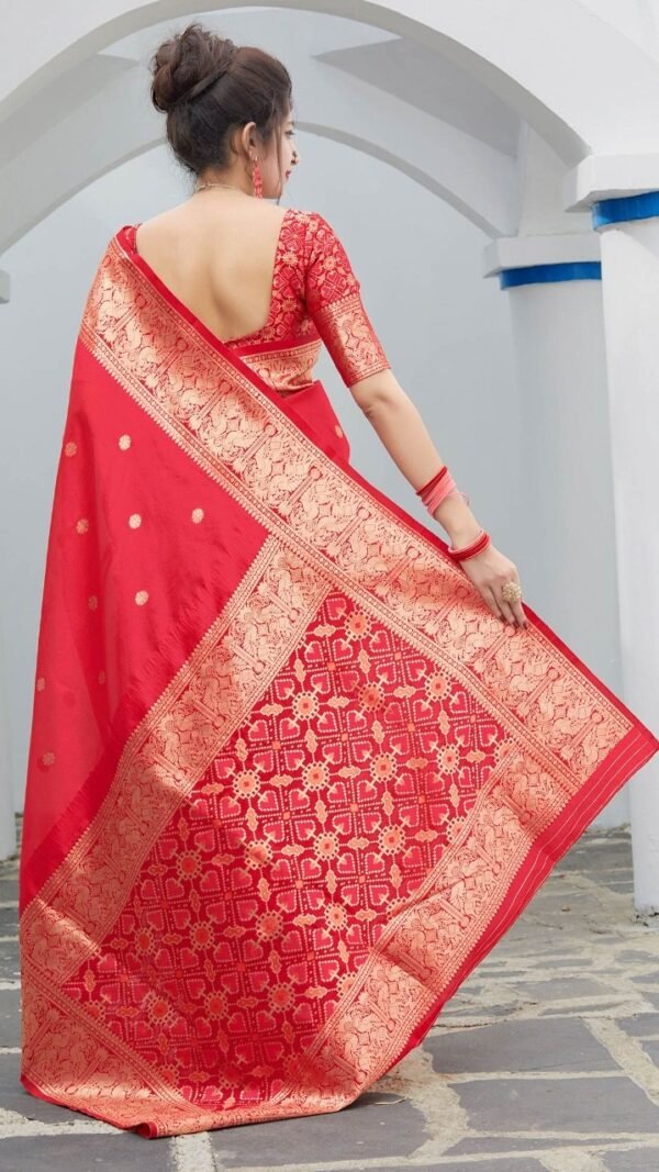Kanchipuram Silk Butta Saree 03