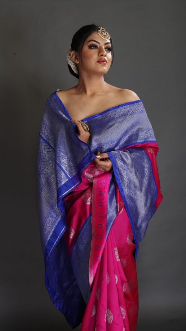 Exclusive Kanjivaram Silk Butta Saree