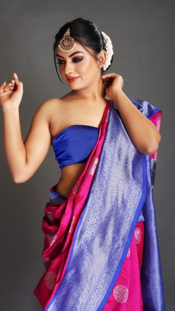 Exclusive Kanjivaram Silk Butta Saree