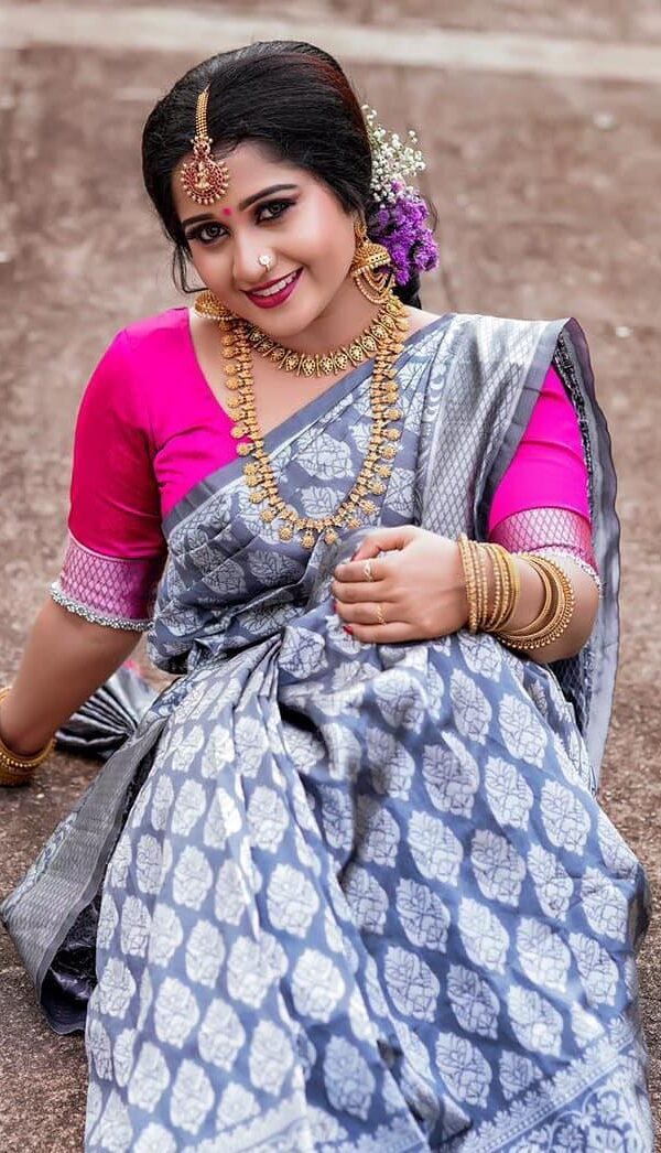 Exclusive Soft Lichi Silk Saree Online 04