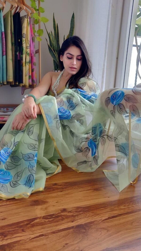 Premium Crystal Organza Saree with Golden Zari Border 09