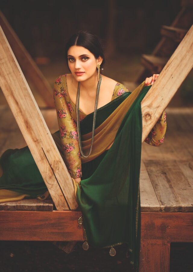 Velvet Saree New Design 2021 Party Wear Saree Online Shopping 03