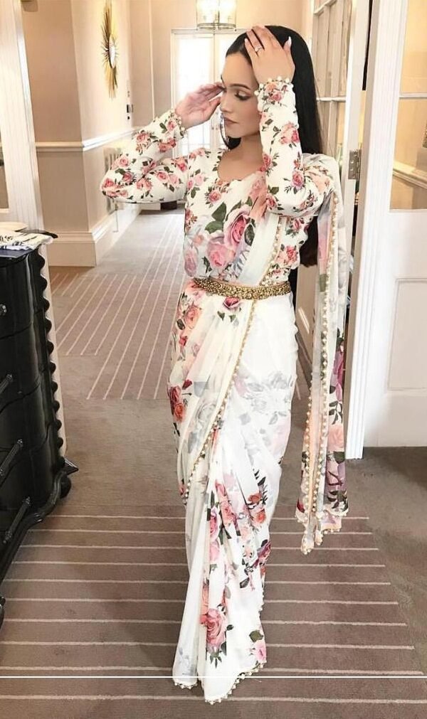 Exclusive Georgette Pearl Lace Saree 09