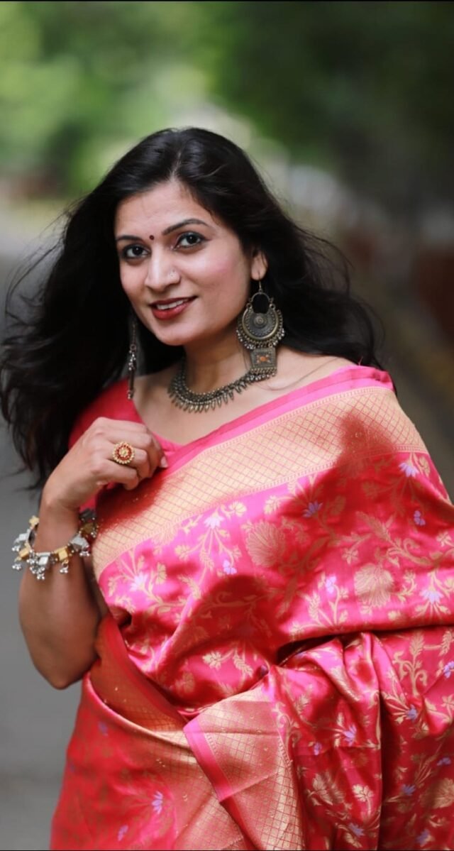 Rich Soft Silk Saree with Heavy Jacquard Border 02