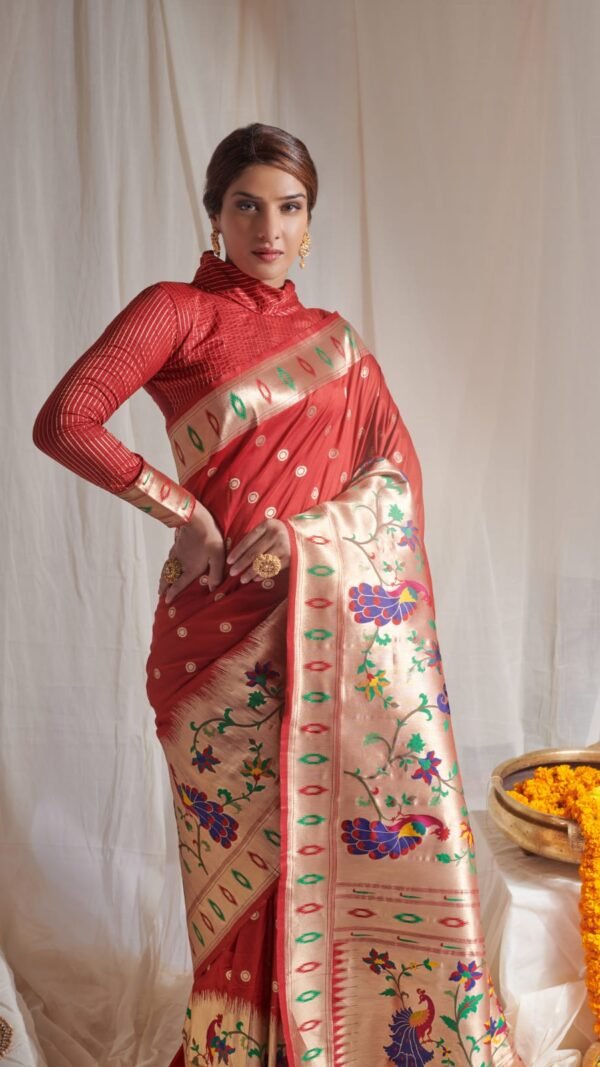 Exclusive Pure Silk Paithani Saree 05