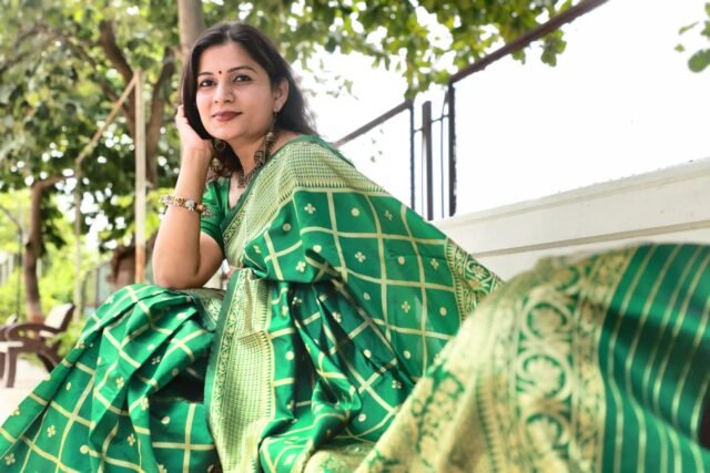 Rich Soft Silk Saree with Heavy Jacquard Border 03