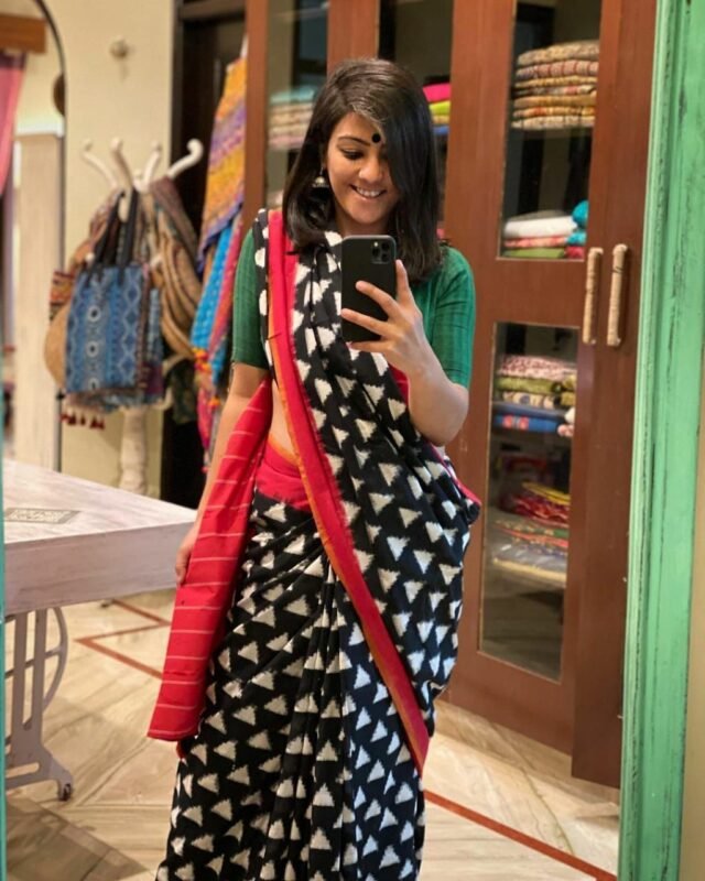 Pure Linen Digital Print Sarees 12