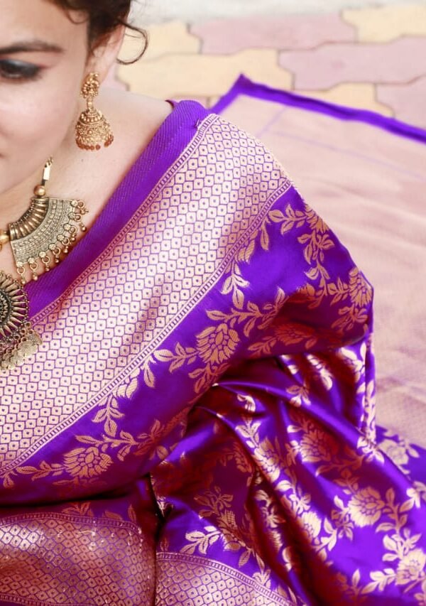 Rich Soft Silk Saree with Heavy Jacquard Border 05