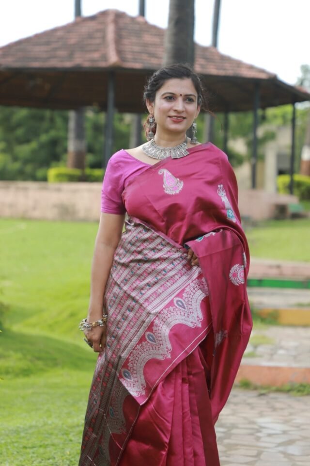 Rich Soft Silk Saree with Heavy Jacquard Border 07