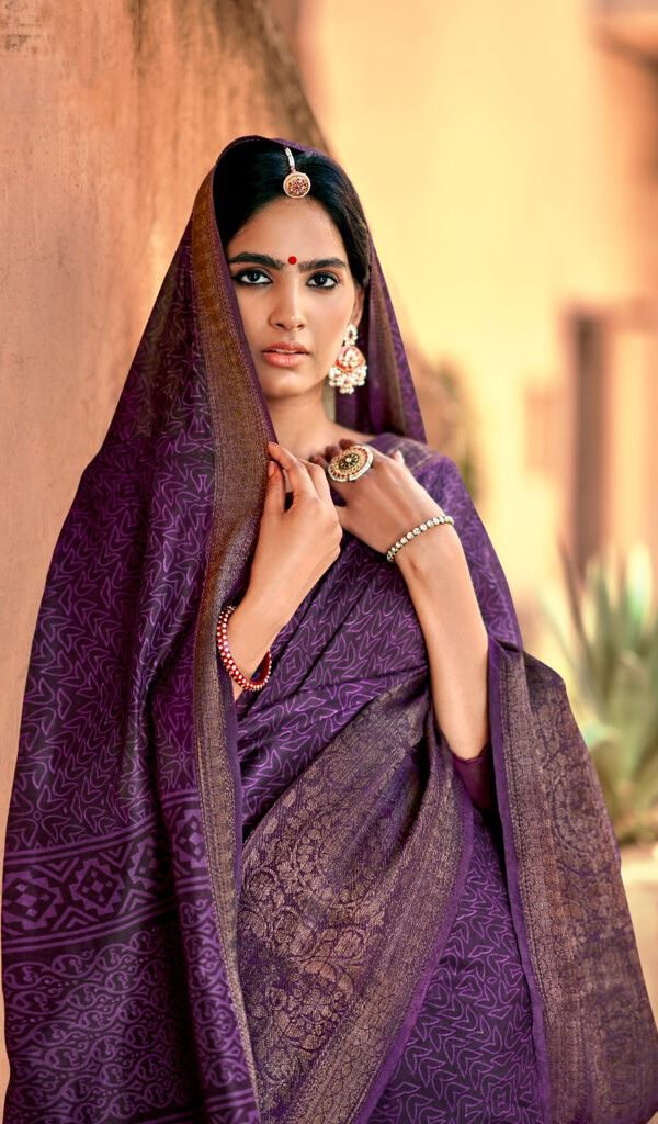 Cotton Silk with Weaving Border in Antiques Zari Saree 07