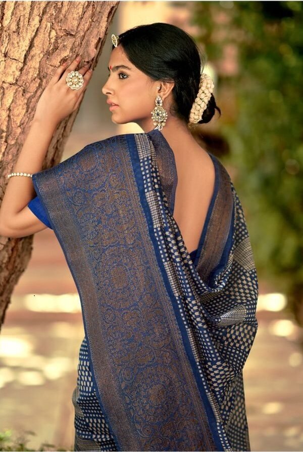 Cotton Silk with Weaving Border in Antiques Zari Saree 09