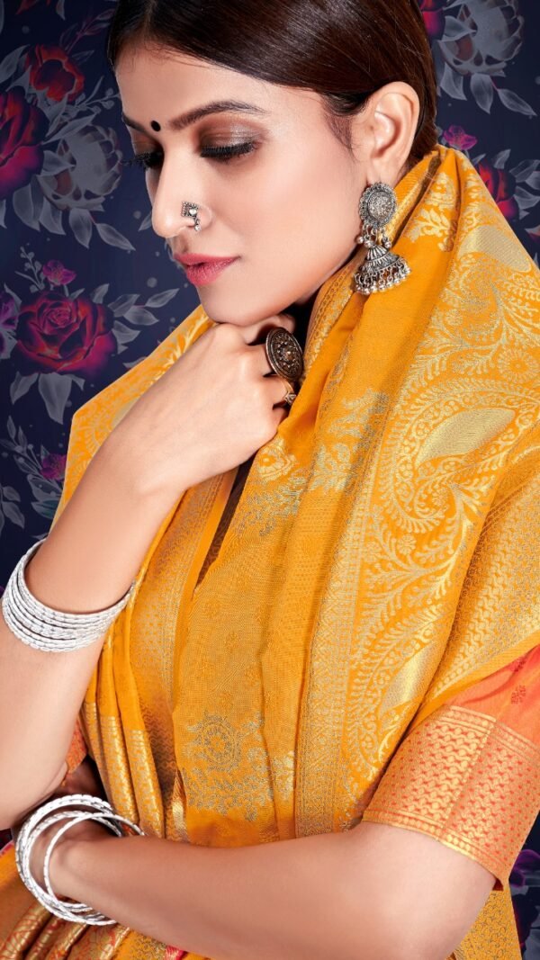 Soft Silk Weaving With Leheriya Zari Weaving Saree 05