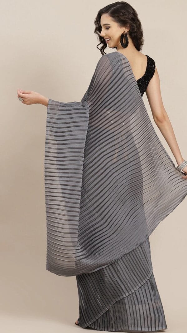 Classy Looking Soft Pure Georgette Saree 02