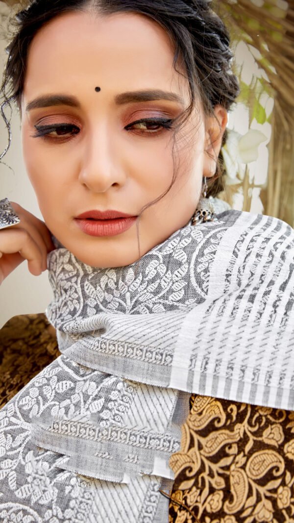 Soft Linen Saree with Weaving Lucknowi Saree 03