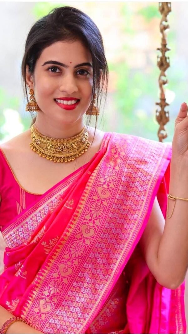 Exclusive Soft Lichi Silk Designer Saree 02