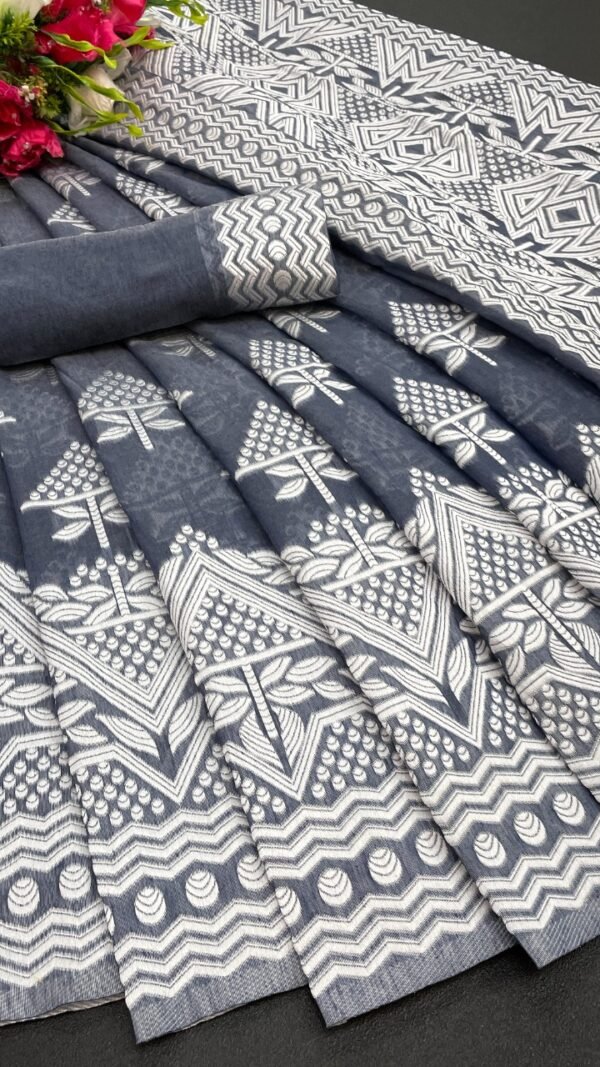 Kanjivaram Weaving Silk Saree