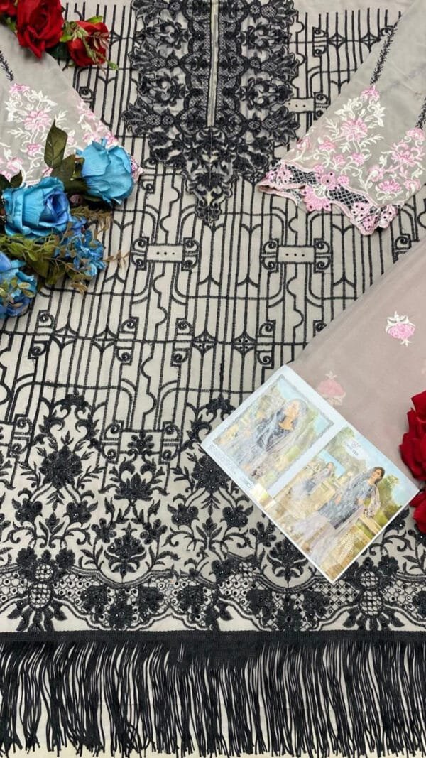 Fox Georgette with Embroidery and Stone Work Pakistani Suits